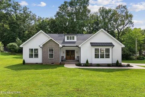 1840 Timbercrest Drive