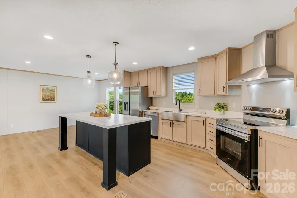 817 Jupiter Road Weaverville, NC 28787