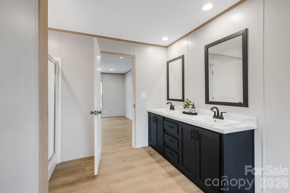 817 Jupiter Road Weaverville, NC 28787