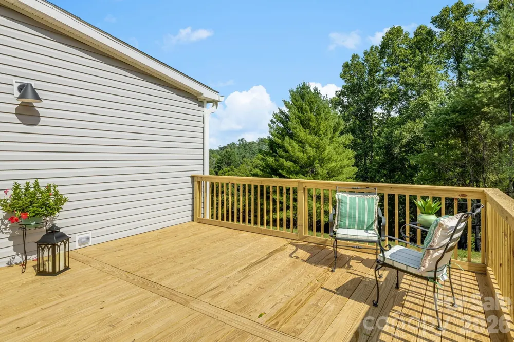817 Jupiter Road Weaverville, NC 28787