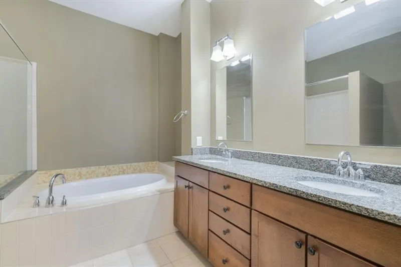 4685 Dogwood Alley Dunwoody, GA 30338