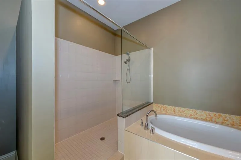 4685 Dogwood Alley Dunwoody, GA 30338