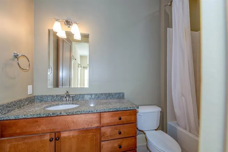 4685 Dogwood Alley Dunwoody, GA 30338