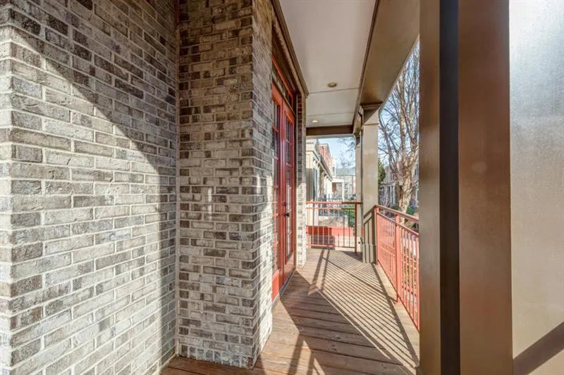 4685 Dogwood Alley Dunwoody, GA 30338
