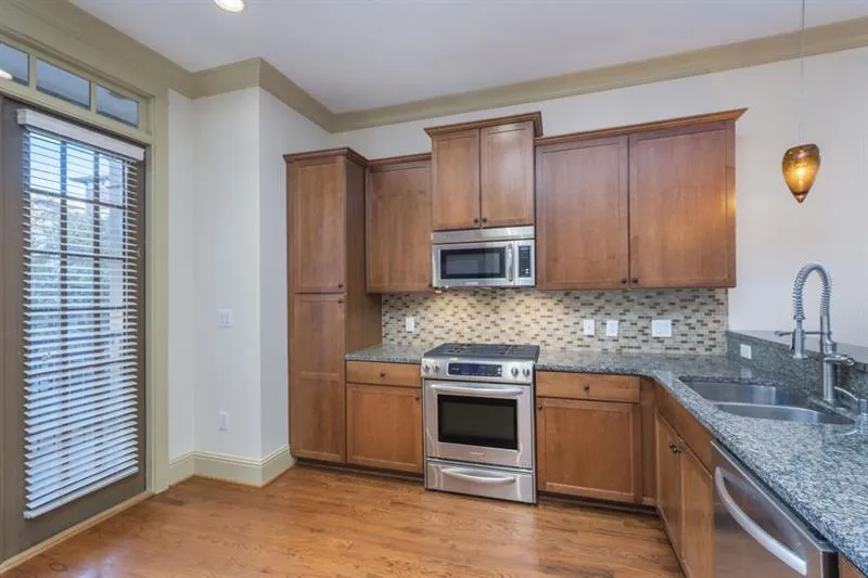 4685 Dogwood Alley Dunwoody, GA 30338