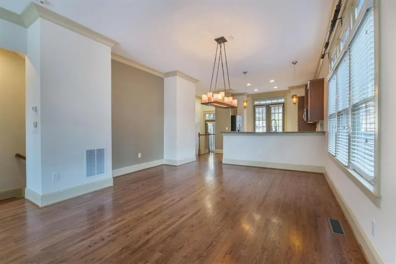 4685 Dogwood Alley Dunwoody, GA 30338