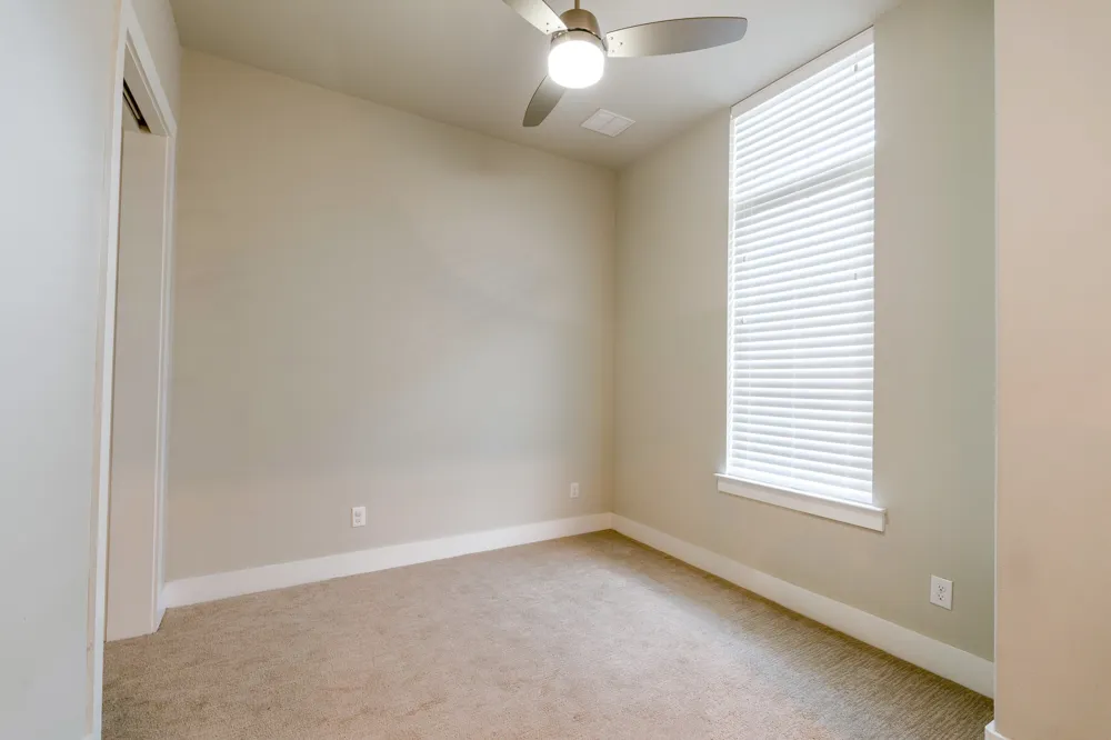 2514 Vintage Street Farmers Branch, TX 75234