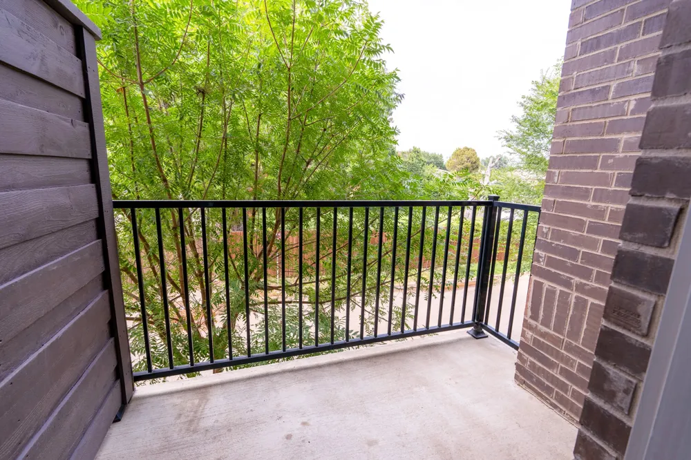 2514 Vintage Street Farmers Branch, TX 75234