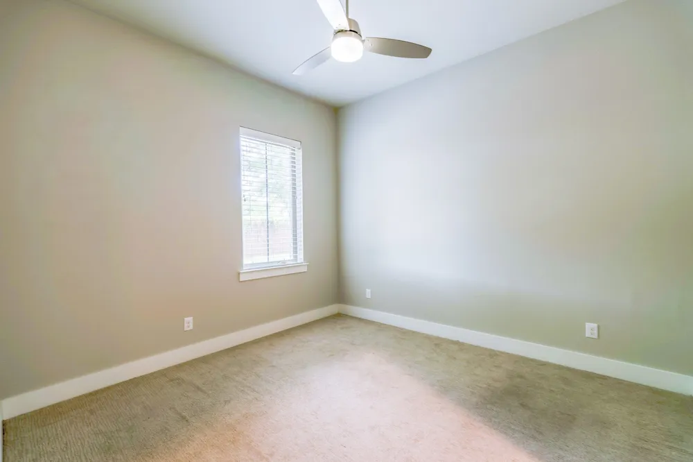 2514 Vintage Street Farmers Branch, TX 75234