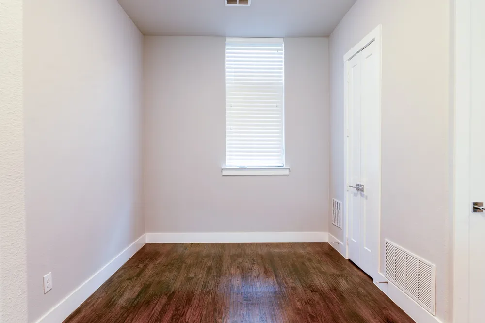 2514 Vintage Street Farmers Branch, TX 75234
