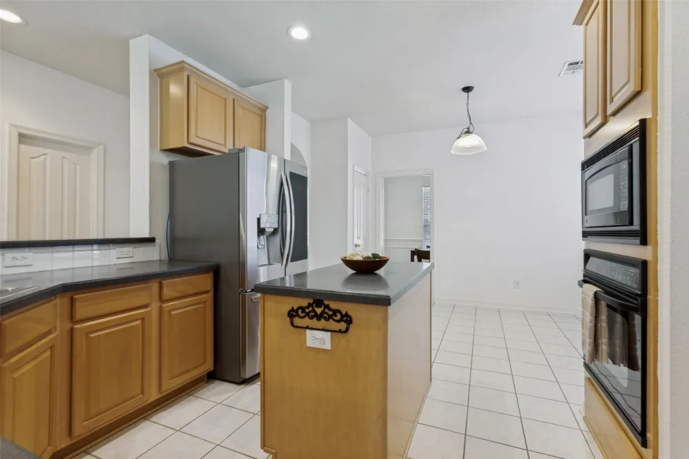 162 Shelby Trace Murphy, TX 75094