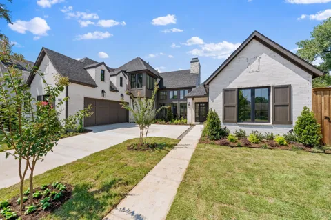 3311 Whitehall Drive