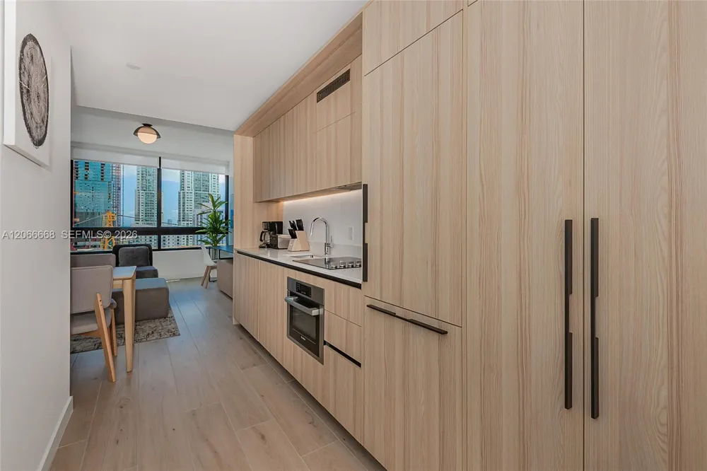 225 Miami Ave #2801 Miami, FL 33128