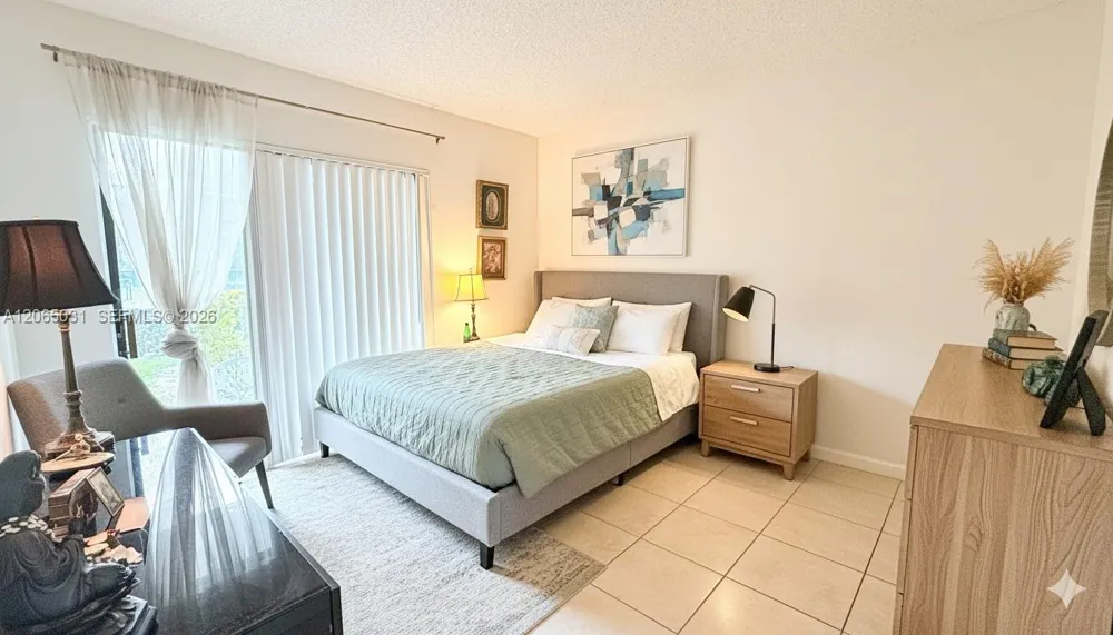 540 S Park Rd #14-9 Hollywood, FL 33021