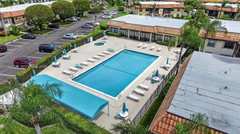 4626 E Lucerne Lakes Blvd E #202 Lake Worth, FL 33467