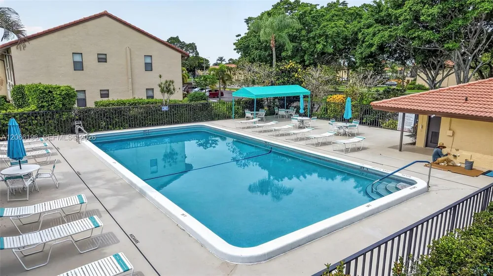 4626 E Lucerne Lakes Blvd E #202 Lake Worth, FL 33467