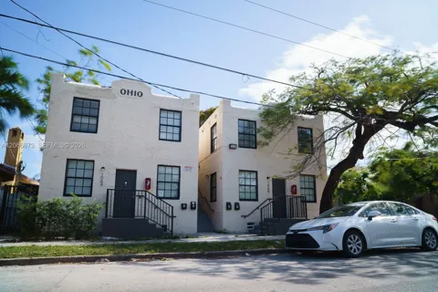 1068 NW 5th St #B-2