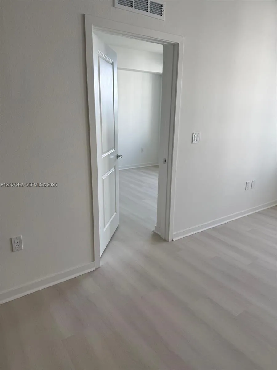 5563 Milenia Park Blvd #307 Orlando, FL 32839