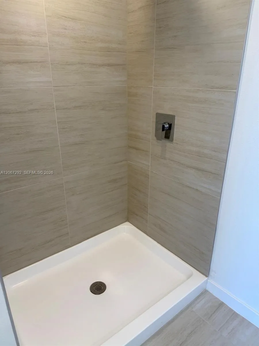 5563 Milenia Park Blvd #307 Orlando, FL 32839