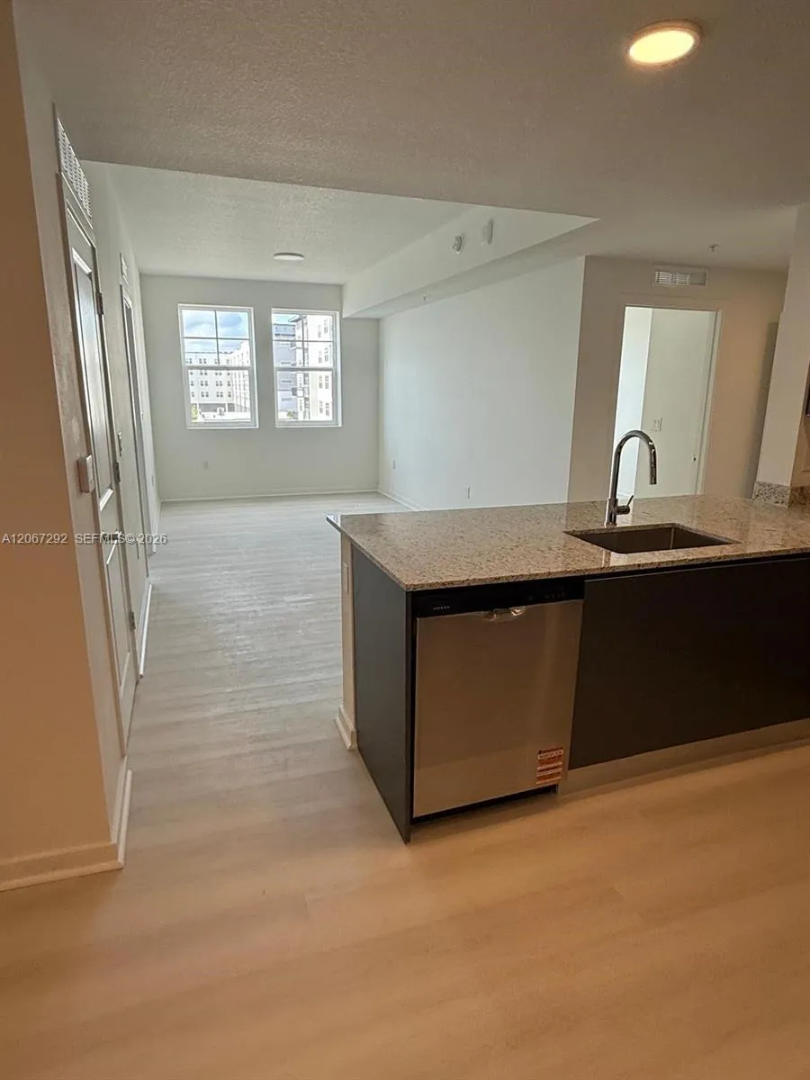 5563 Milenia Park Blvd #307 Orlando, FL 32839