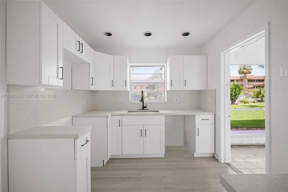 5300 Washington St #T125 Hollywood, FL 33021