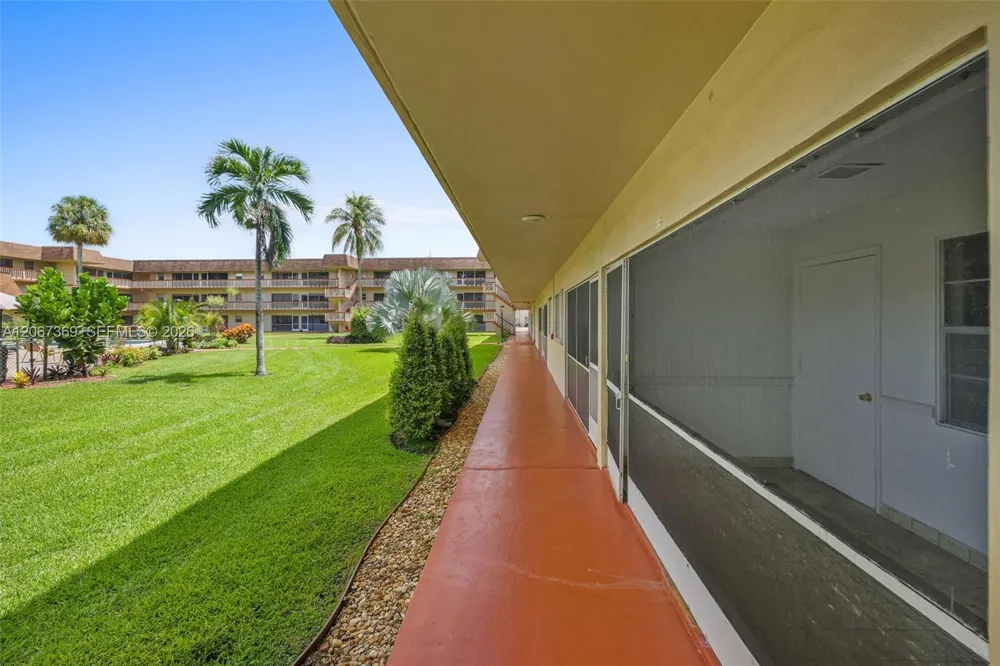 5300 Washington St #T125 Hollywood, FL 33021