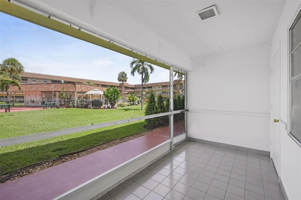 5300 Washington St #T125 Hollywood, FL 33021