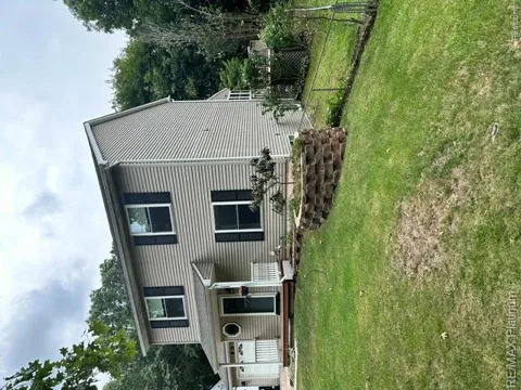 6574 AVON DRIVE
