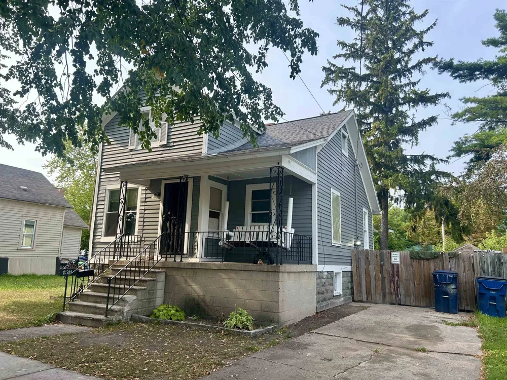 1511 11th Street Bay City City, MI 48708