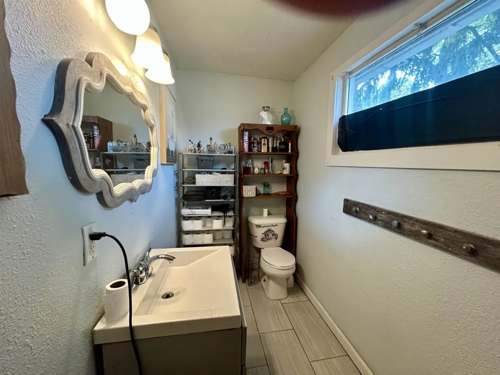 1511 11th Street Bay City City, MI 48708