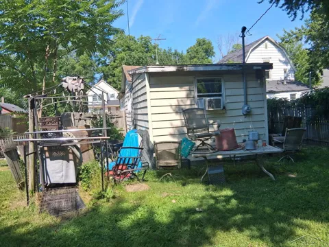 317 Crescent Street