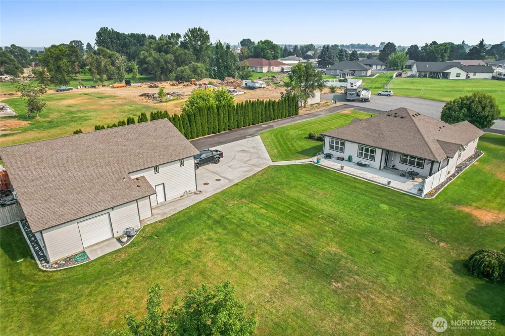 6616 Rd 1.9 NE Moses Lake, WA 98837