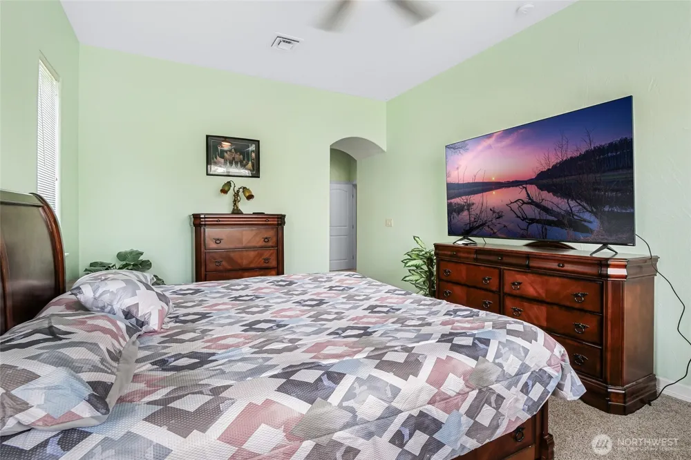 6616 Rd 1.9 NE Moses Lake, WA 98837