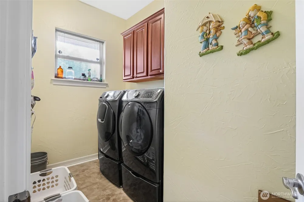 6616 Rd 1.9 NE Moses Lake, WA 98837