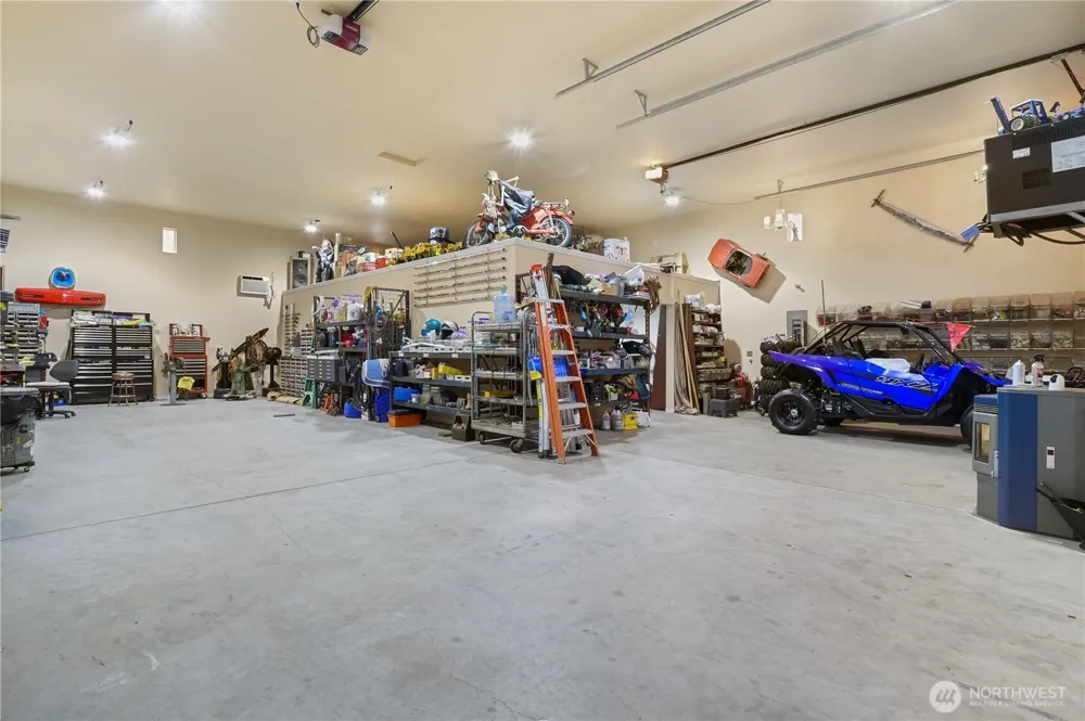 6616 Rd 1.9 NE Moses Lake, WA 98837