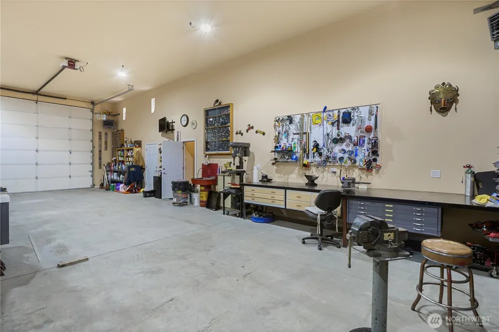 6616 Rd 1.9 NE Moses Lake, WA 98837