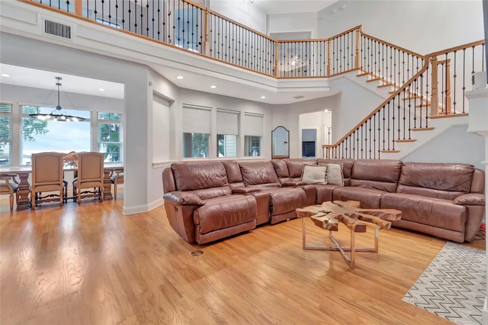 1215 LAKESHORE DRIVE Eustis, FL 32726