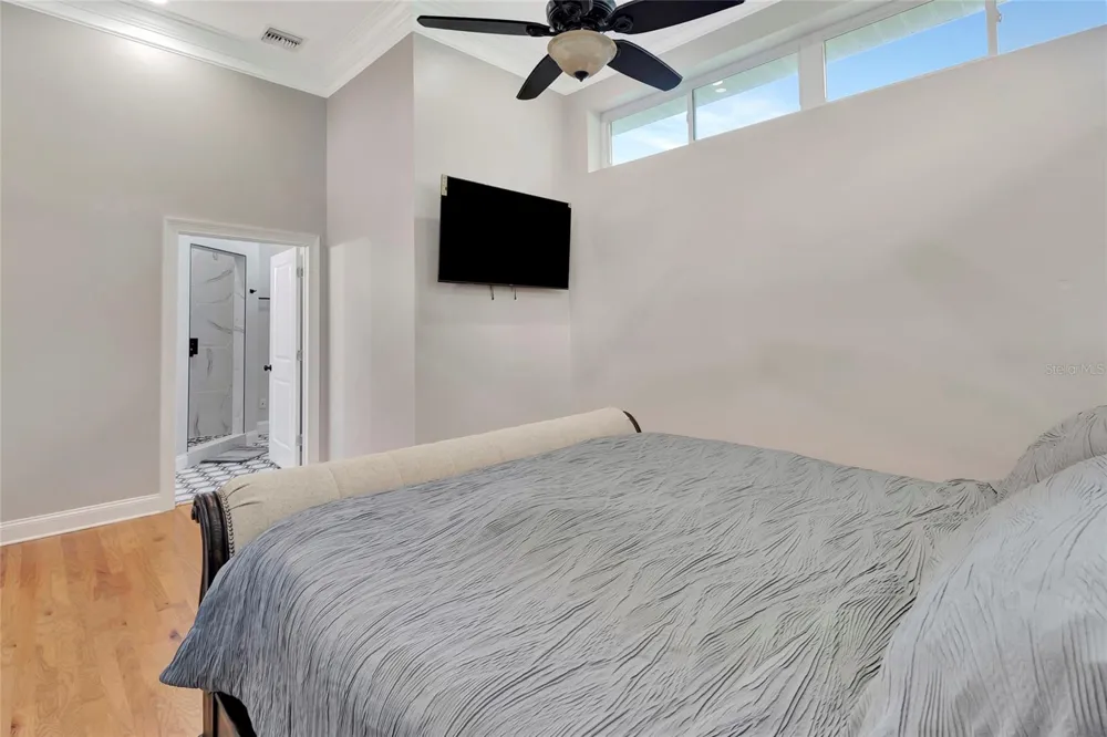 1215 LAKESHORE DRIVE Eustis, FL 32726
