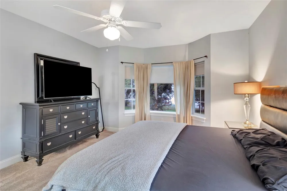 1215 LAKESHORE DRIVE Eustis, FL 32726
