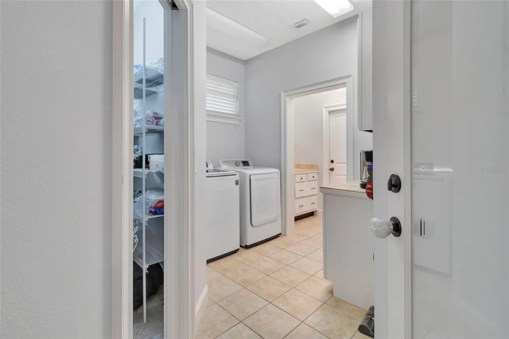 1215 LAKESHORE DRIVE Eustis, FL 32726