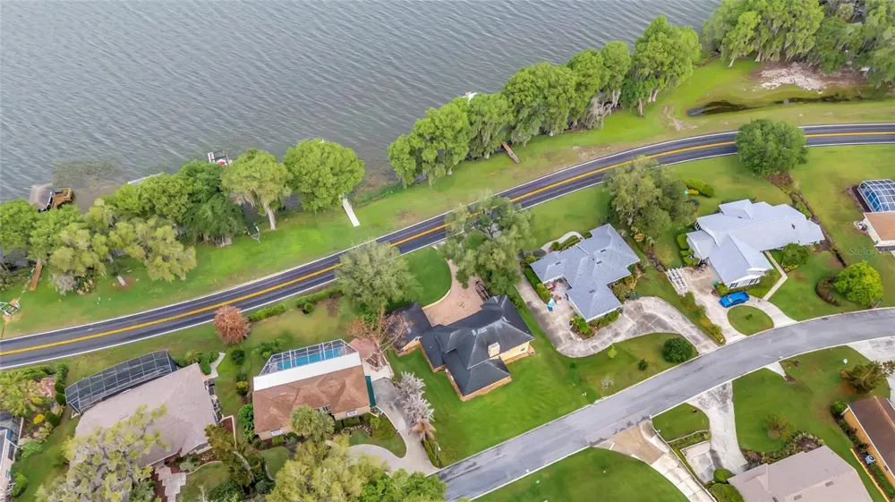 1215 LAKESHORE DRIVE Eustis, FL 32726