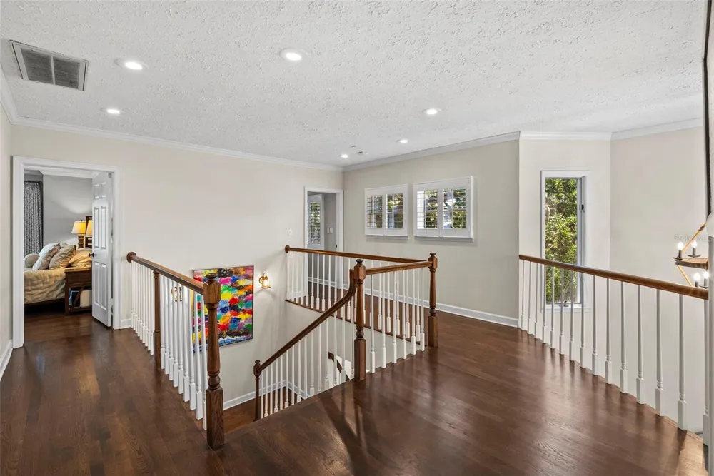 47 AEGEAN AVENUE Tampa, FL 33606
