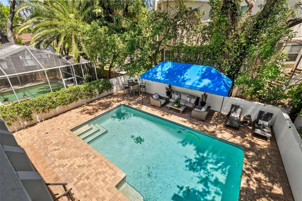 47 AEGEAN AVENUE Tampa, FL 33606