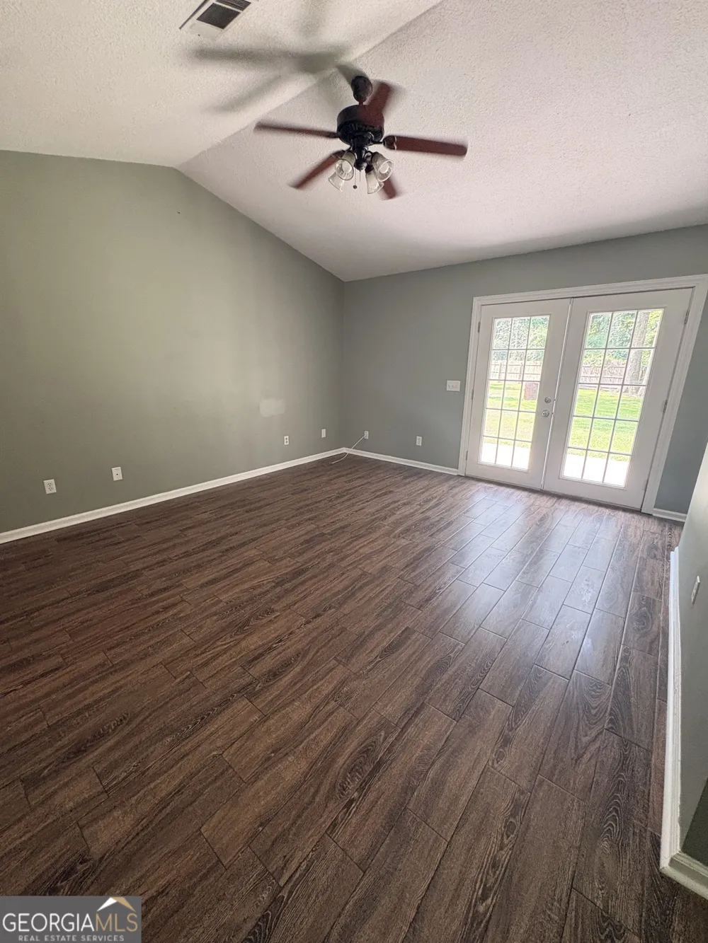 112 Boxwood CT Kingsland, GA 31548