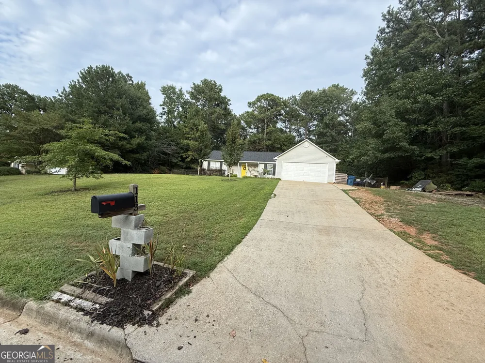 113 Honey LN McDonough, GA 30252