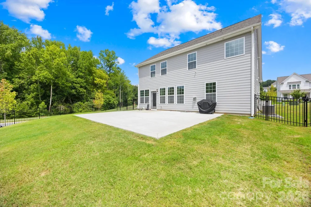 104 Aviendha Lane Troutman, NC 28166