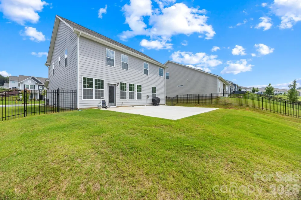104 Aviendha Lane Troutman, NC 28166