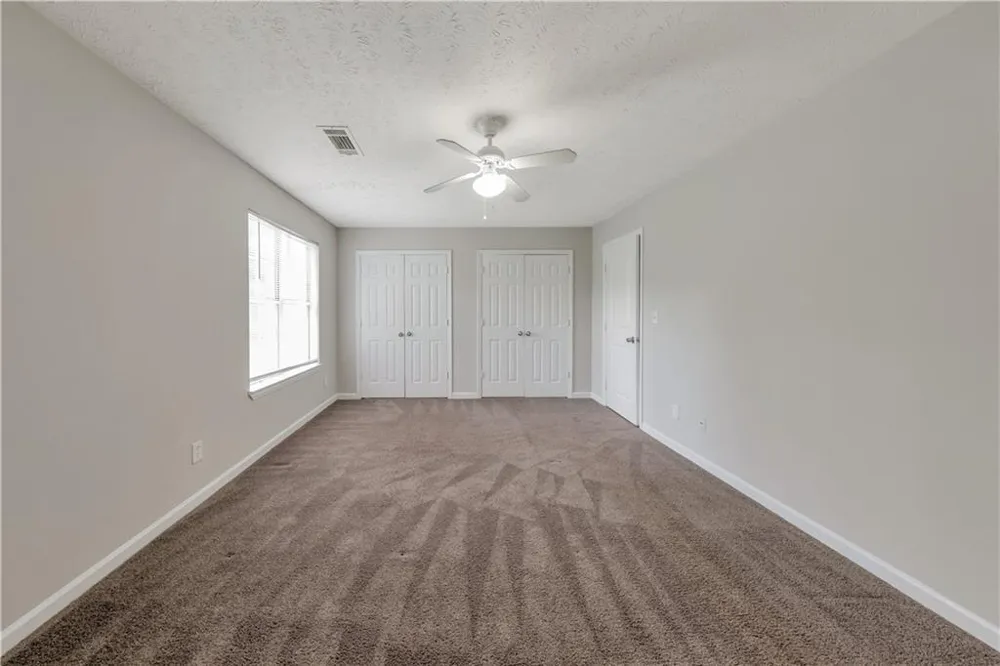 1008 Huntington Trace SE Smyrna, GA 30082