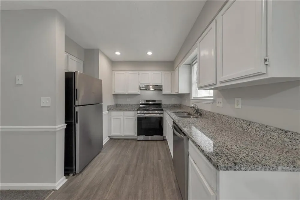 1008 Huntington Trace SE Smyrna, GA 30082