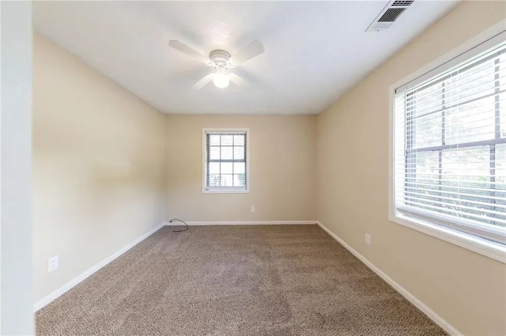 5835 Bearing Way College Park, GA 30349